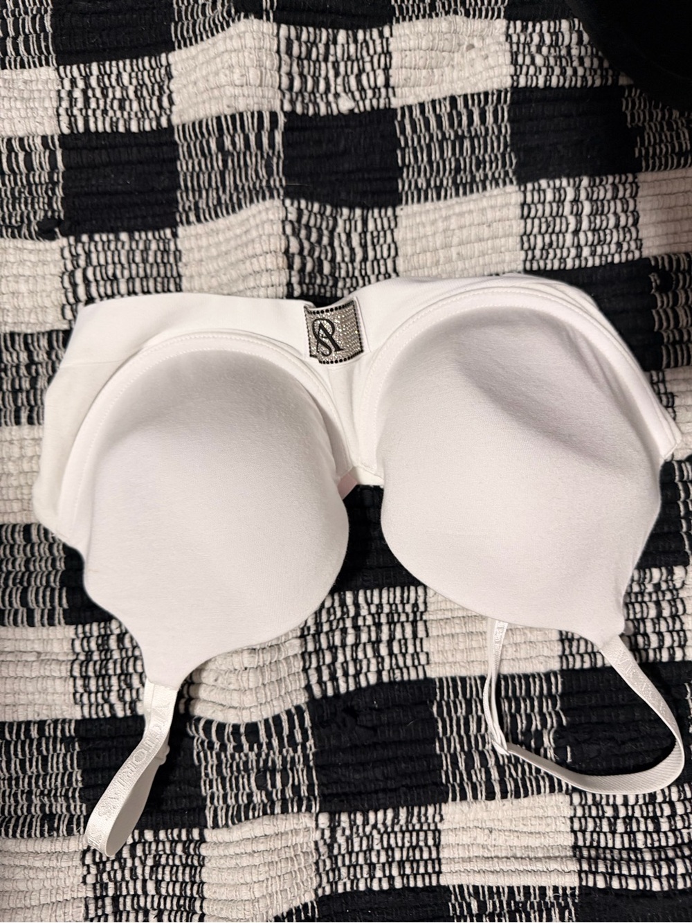 Victoria's Secret White Strapless Convertible Push-Up Bra